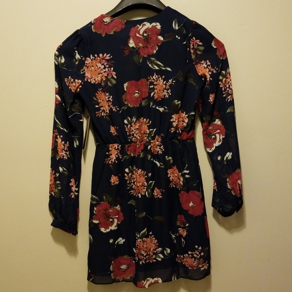 NWT Lulu's Floral Dress - Picture 7 of 7